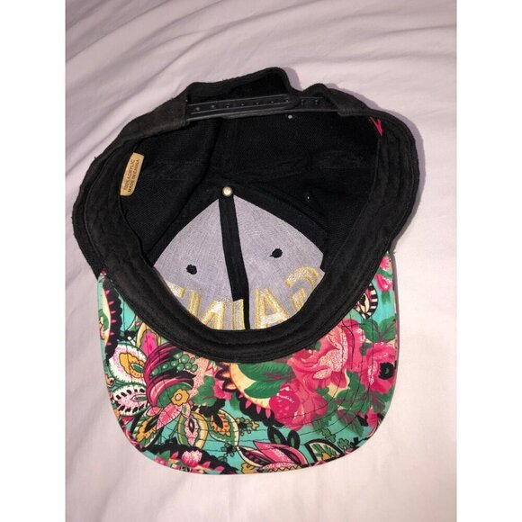 Gainz Snapback Hat Flat Front Vibrant Floral Brim Black Pink Gold Streetwear - Picture 6 of 6